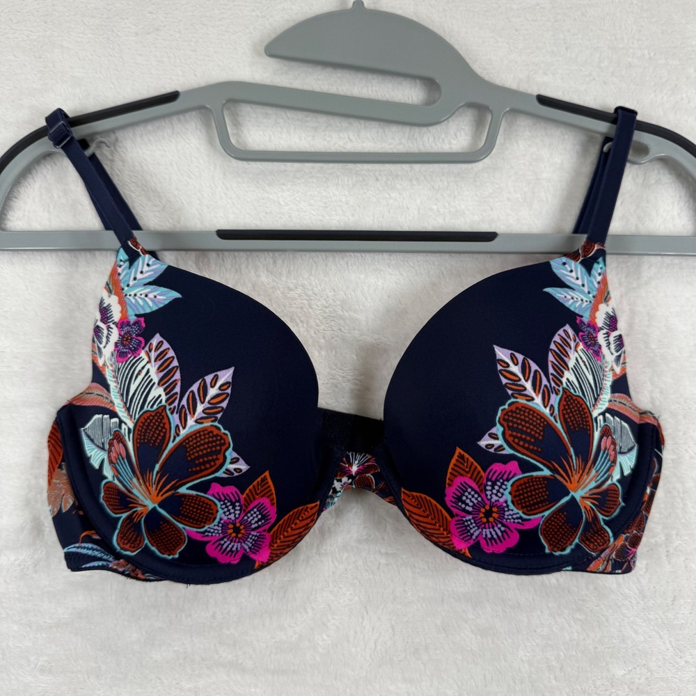 PINK Victoria's Secret Wear Everywhere T-Shirt Bra 34C Navy Blue Tropical Floral